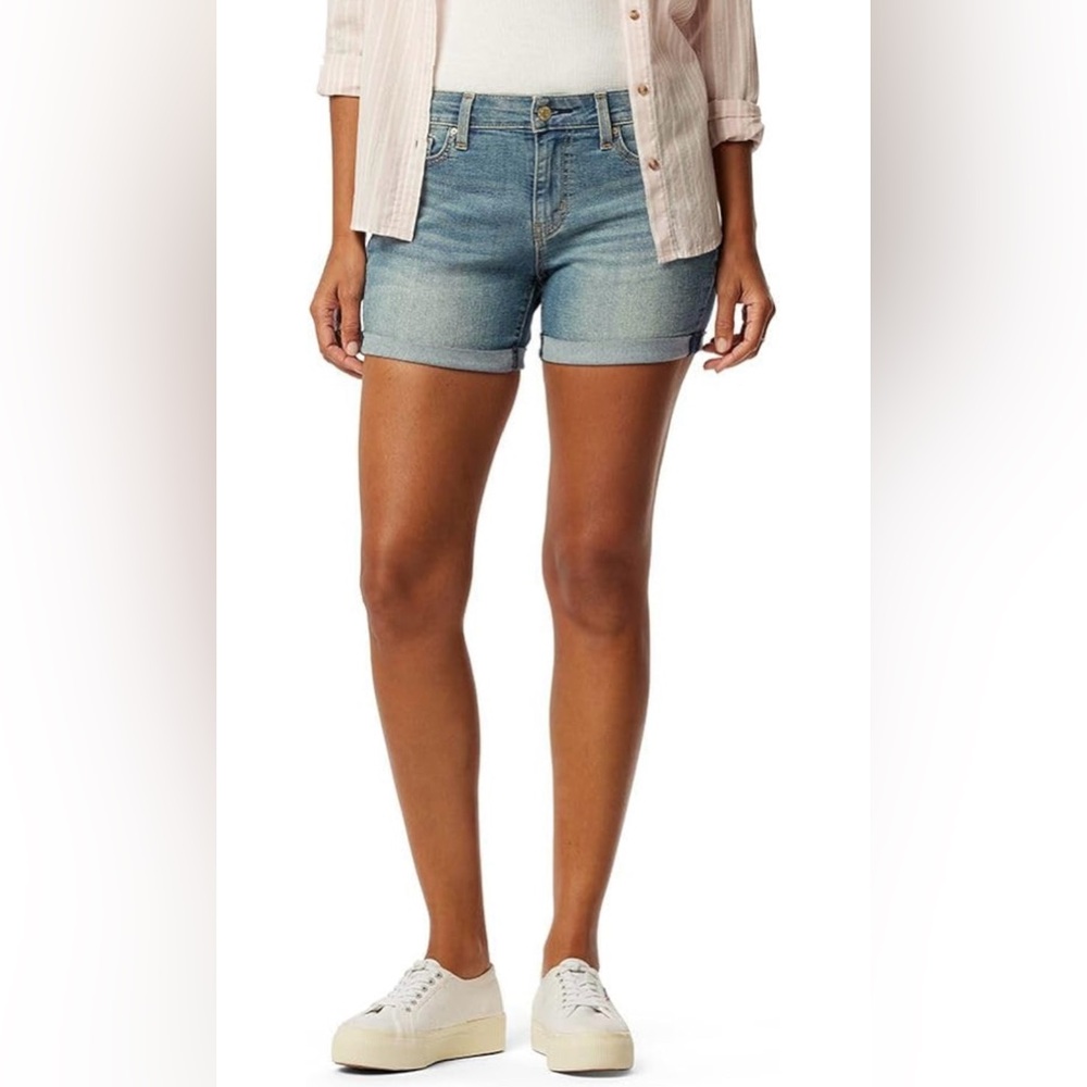 Signature by Levi Strauss | Light Blue Jean Mid-Rise Shorts with Folded Hems